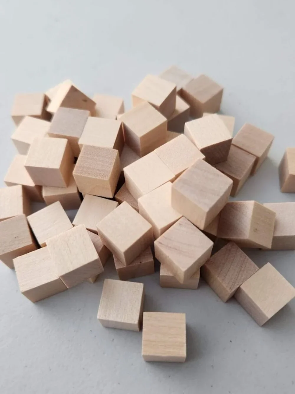 100 DIY Craft Supplies Wooden Cubes 1/2-inch Blank Wooden Blocks Unfinished Wood